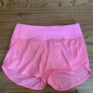 Lululemon speed up short